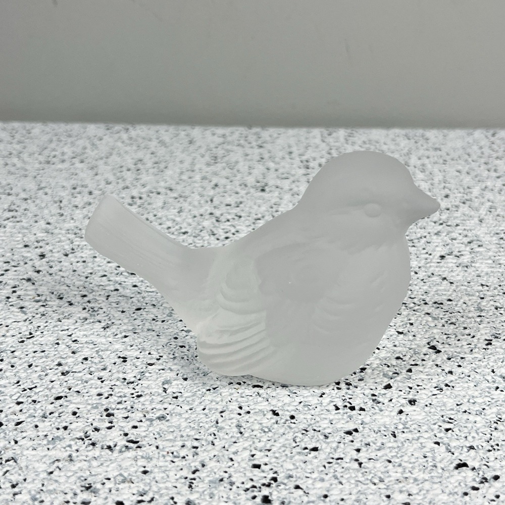 Frosted Glass Bird Chickadee Figurine Knick Knack Collectible
